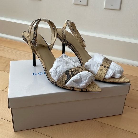 NWT Good American Strap Heels - Picture 3 of 13